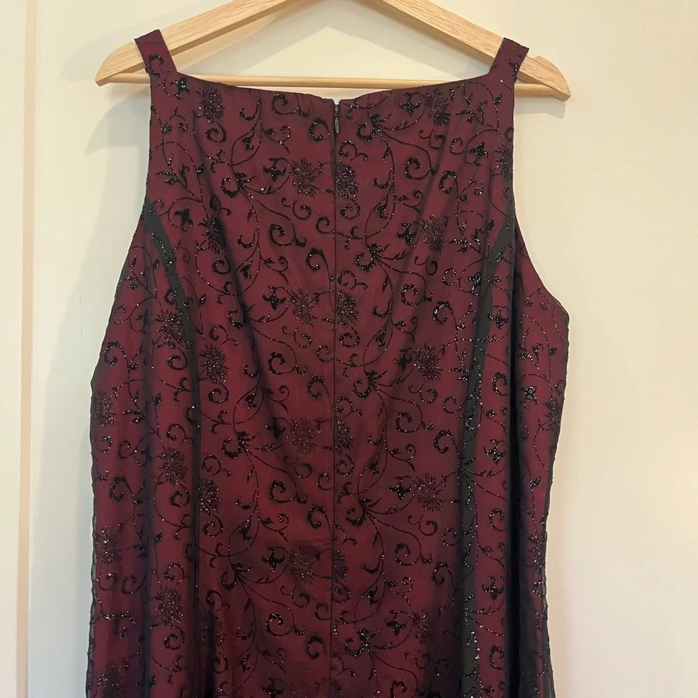 NWT Betsy & Adam Y2K sheer velvet burnout floral burgundy glittery formal dress - Picture 9 of 13